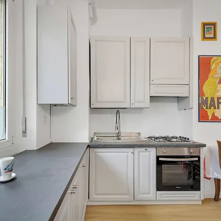 Apartment Alessia's Flat - Affori Centro *