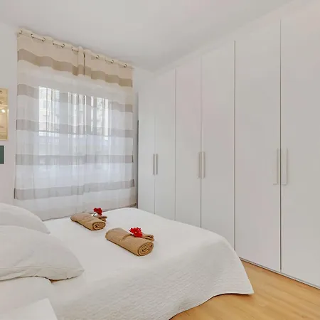 Alessia's Flat - Affori Centro מילאנו